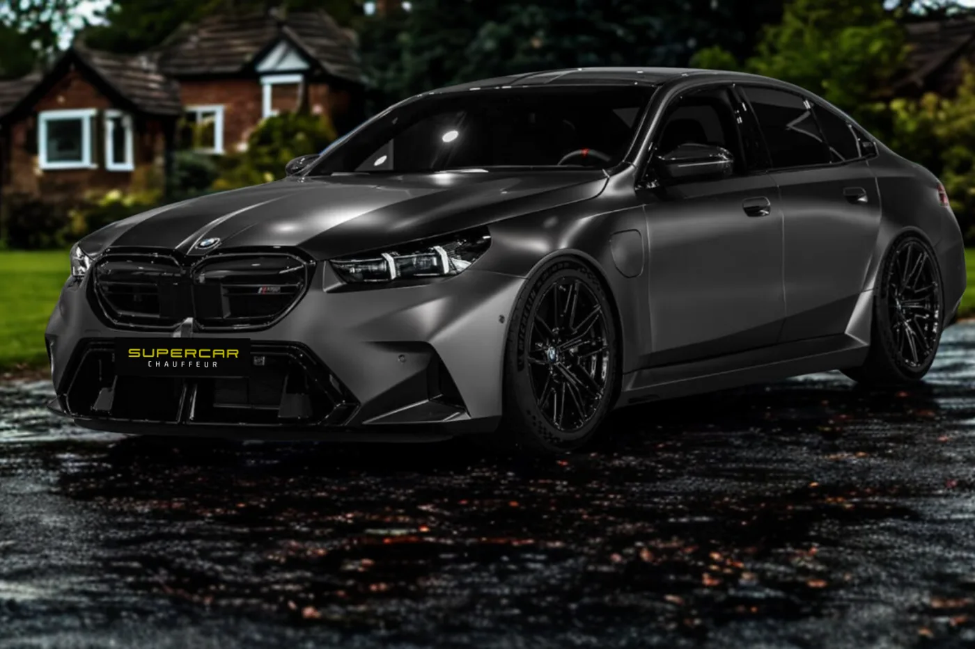 BMW M5 photographed after dark